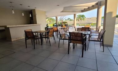 Alquiler Departamento con Vista al Río en Urb. Tenis Club, Samborondón