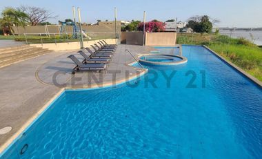 Alquiler Departamento con Vista al Río en Urb. Tenis Club, Samborondón