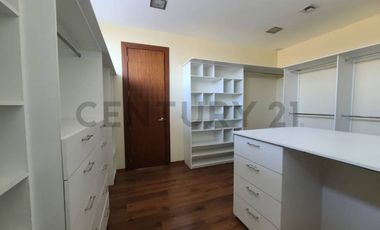 Alquiler Departamento con Vista al Río en Urb. Tenis Club, Samborondón