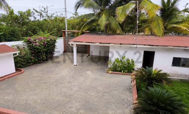SE VENDE PENTHOUSE EN SAN JACINTO, MANABI