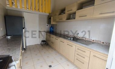 SE VENDE PENTHOUSE EN SAN JACINTO, MANABI