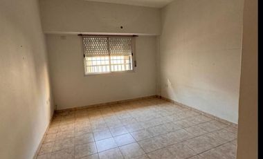 Departamento en venta en Isidro Casanova
