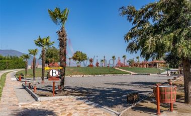 Casa en Arriendo en Culiprán - Gran Terreno con Salón de Eventos