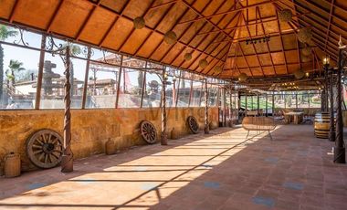 Casa en Arriendo en Culiprán - Gran Terreno con Salón de Eventos