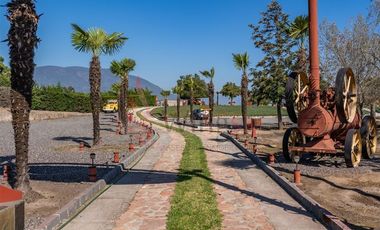 Casa en Arriendo en Culiprán - Gran Terreno con Salón de Eventos