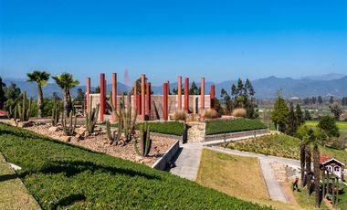 Casa en Arriendo en Culiprán - Gran Terreno con Salón de Eventos