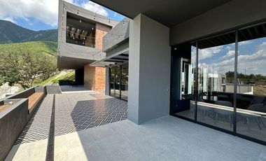 CASA EN VENTA EN BOSQUES DE LAS MISIONES RESERVA CARRETERA NACIONAL SANTIAGO