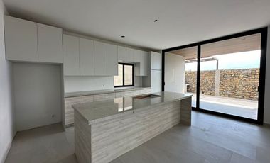 CASA EN VENTA EN BOSQUES DE LAS MISIONES RESERVA CARRETERA NACIONAL SANTIAGO