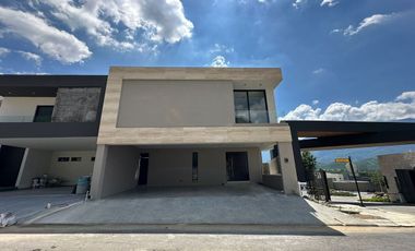 CASA EN VENTA EN BOSQUES DE LAS MISIONES RESERVA CARRETERA NACIONAL SANTIAGO