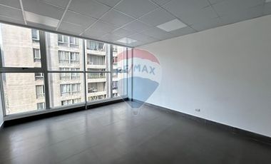 OFICINA EN ARRIENDO