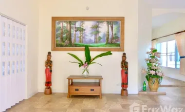 4 Bedroom House for sale in Ban Waen, Chiang Mai