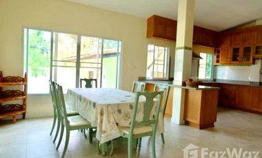 4 Bedroom House for sale in Ban Waen, Chiang Mai
