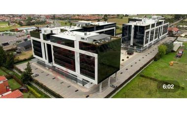 ARRIENDO  CONSULTORIO U OFICINA SABANA PARK