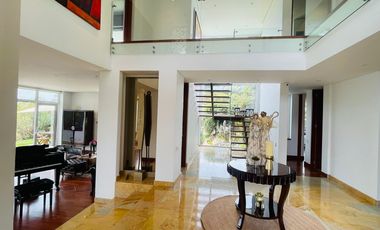 Arriendo - Elegante Y Sofisticada Casa En Yerbabonita, Sopó