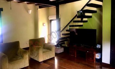 Casa de Lujo en La Calera cerca al Río Teusaca