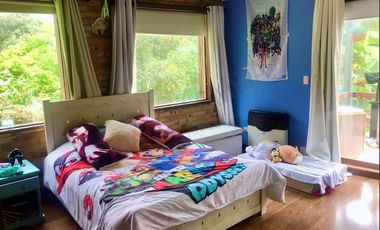 Casa de Lujo en La Calera cerca al Río Teusaca