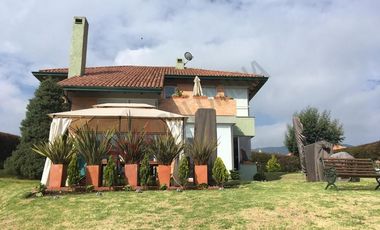 Arriendo HERMOSA CASA MACADAMIA LA CALERA