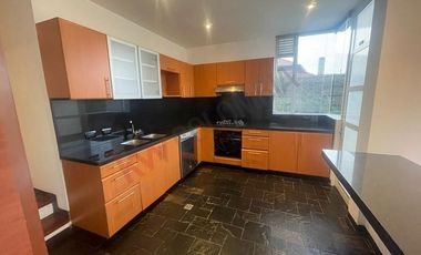Arriendo HERMOSA CASA MACADAMIA LA CALERA