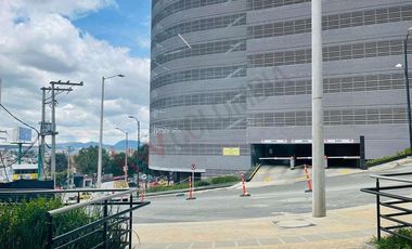 ALQUILO LOCAL ESQUINERO EN PLAZOLETA DE COMIDAS NORTH PONIT