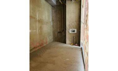 ALQUILO LOCAL ESQUINERO EN PLAZOLETA DE COMIDAS NORTH PONIT