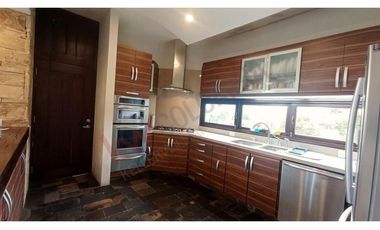 Arriendo CASA EN  CASA DE CAMPO LA CALERA