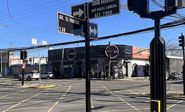 SE VENDE SITIO EN AVENIDA EL PARRÓN