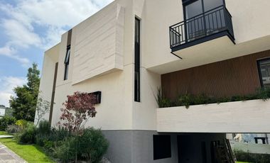 Casa  nueva en venta Bosque Real