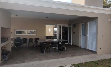 Casa en Santa Lucia