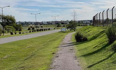 Terreno en venta - 604mts2 - San Sebastián