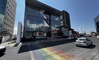 Oficina en Renta, Zona Plateada, Centro comercial Ribara. Pachuca