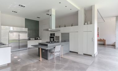 Casa en Venta en JARDINES DEL PEDREGAL