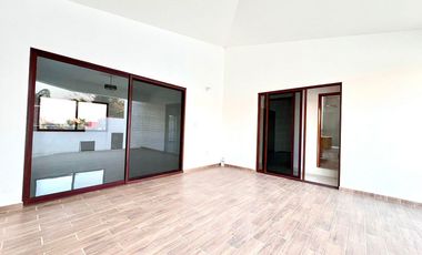 Casa Sola en  Venta en Col 3 de Mayo, Emiliano  Zapata Morelos