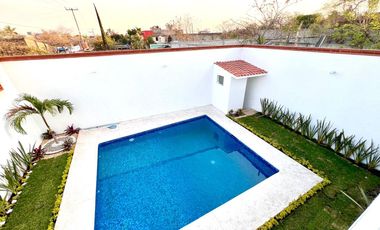 Casa Sola en  Venta en Col 3 de Mayo, Emiliano  Zapata Morelos