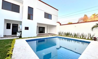 Casa Sola en  Venta en Col 3 de Mayo, Emiliano  Zapata Morelos