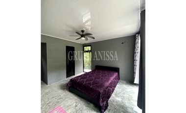 Oportunidad! Se Vende Hermosa Casa Moderna en Altos del Maria