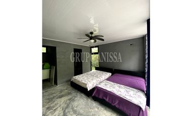 Oportunidad! Se Vende Hermosa Casa Moderna en Altos del Maria