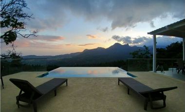 VENDO CABAÑA CON PISCINA EN ALTOS DEL MARIA 2300M2