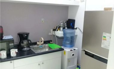 VENTA LOCAL COMERCIAL EN PLANTA ALTA - PLAZA CENTRAL $195000!!