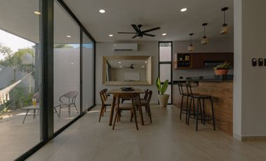 Hermosa casa equipada y con paneles solares.