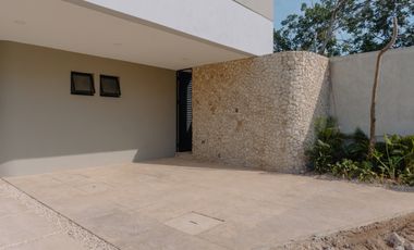 Hermosa casa equipada y con paneles solares.