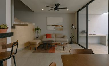 Hermosa casa equipada y con paneles solares.