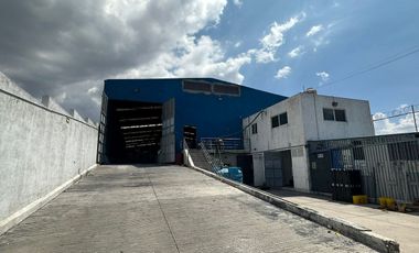 Venta de Bodega Industrial con inquilino en San Juan del Río