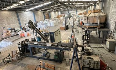 Venta de Bodega Industrial con inquilino en San Juan del Río