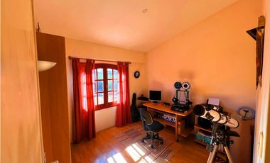 Venta casa en carlos paz oportunidad a 3 cuadras del río