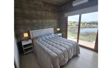 CASA EN VENTA EN  COSTA ESMERALDA Ecuestre 398