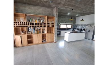 CASA EN VENTA EN  COSTA ESMERALDA Ecuestre 398