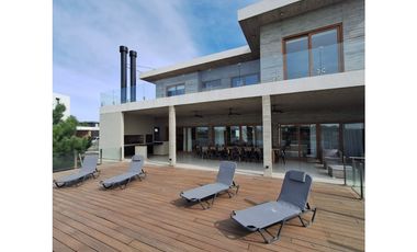 CASA EN ALQUILER EN  COSTA ESMERALDA - ECUESTRE 398