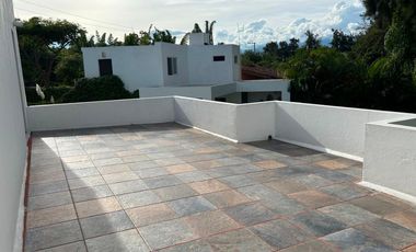 Casa en Fraccionamiento en Lomas de Jiutepec Jiutepec - CRB-1203-Fr