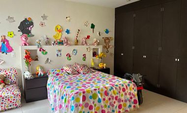 Casa en Fraccionamiento en Lomas de Jiutepec Jiutepec - CRB-1203-Fr