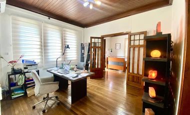 Casa en Venta en Sector Pedro de Valdivia/ Antonio Varas / Casa Comercial / Estacionamientos / Bodega